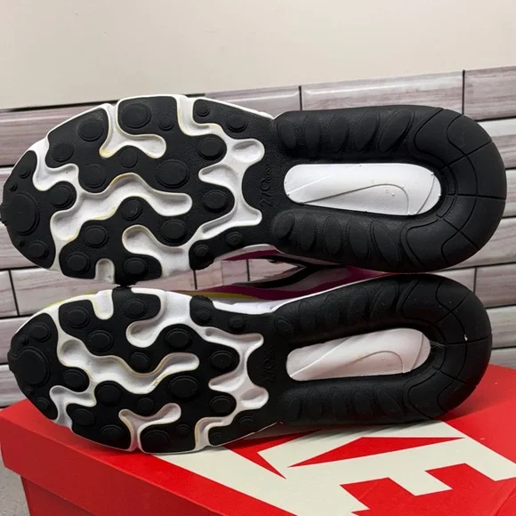 Nike Air Max 270 React Women’s size 9.5 CZ9351-100 - Picture 10 of 11